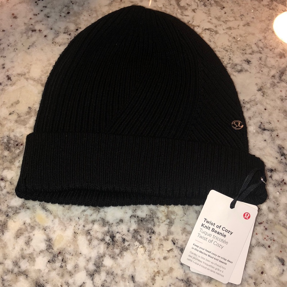 NWT Lululemon Merino Wool Beanie